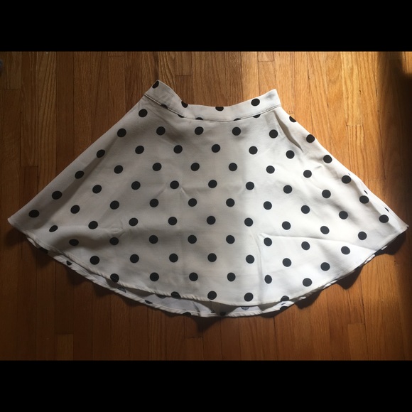 Forever 21 Polkadot Skater Skirt - Picture 5 of 8